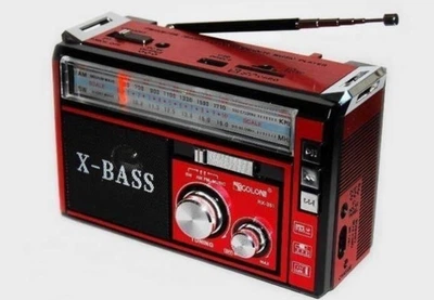 Акумуляторний FM радіоприймач з ліхтариком GOLON RX-381 ФМ радіо (Приймає флешки) + працює ВІД БАТАРІЄК І ВІД МЕРЕЖІ Червоний