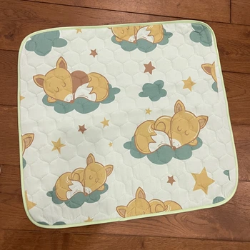 Многоразовая пеленка для детей Pelushka Mint Foxes 60х60 см