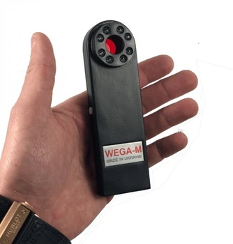 Обнаружитель скрытых камер PLUX WEGA-M