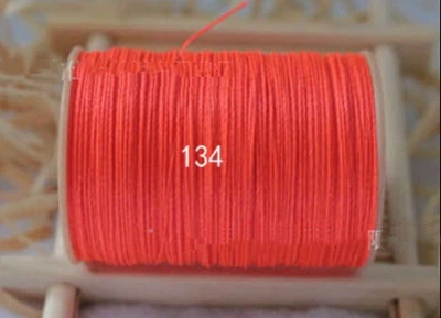 Нитка вощена для шиття по шкірі 0,55 мм SG134 60м кораловий колір Dacron-waxed (4505)