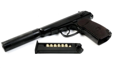 Пистолет под патрон флобера СЕМ ПМФ-1 с “боевым” магазином и удлинителем ствола