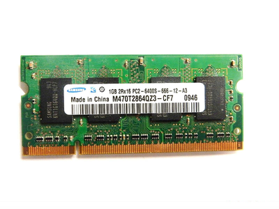 Модуль пам'яті для ноутбука SODIMM Samsung 1ГБ DDR2 PC2-6400S-666-12-A3 800MHz (M470T2864QZ3-CF7) Б/У