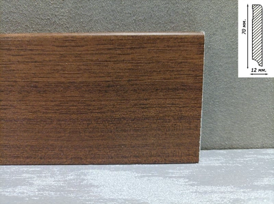 Плинтус Luciano к LVT/SPC 2400x70x12 Коричневый PVC1000