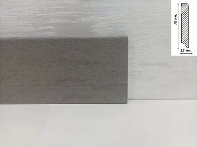 Плинтус Luciano к LVT/SPC 2400x70x12 Серый 86C