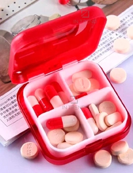 Аптечка для лекарств таблеток Красная маленькая Компактная Универсальная таблетница