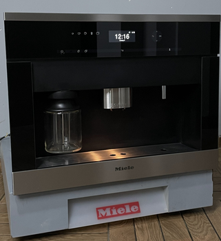 Вбудована Кавомашина Miele CVA 6401 Б\В