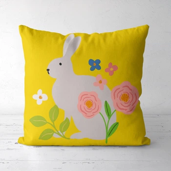 Подушка декоративная Soft Кролик и цветы на желтом фоне 45x45 см