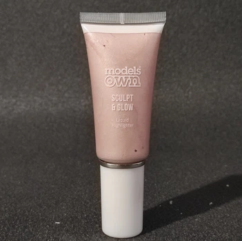 Хайлайтер жидкий Models Own Sculpt&Glow Liquid Highlighter - Brilliance 30 мл. Перламутровый