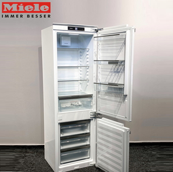 Встроенный Холодильник Miele KFN 7734 D (DT), б/у