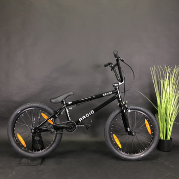 Велосипед BMX Radio Revo 20", рама 20.4", 2021, чорний глянцевий з сірим, REVO-20.4-BG