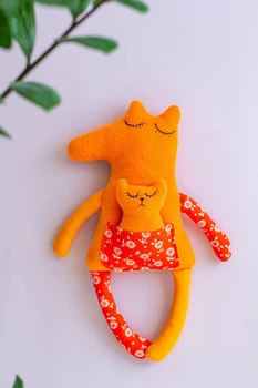 Мягкая игрушка-сплюшка Лисичка WooolyWool ручной работы