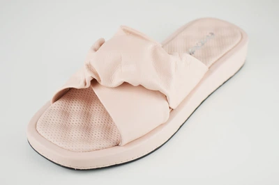 Шлепанцы Evromoda 316123 пудра кожа 37