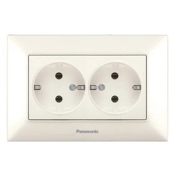 Розетка подвійна з заземленням Panasonic Arkedia Slim крем WNTC0205-2BG