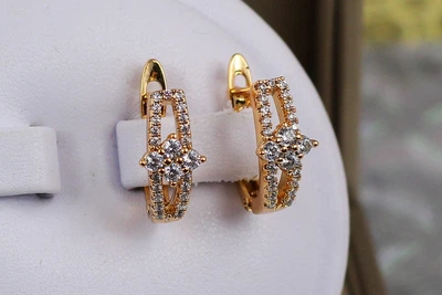 Сережки Xuping Jewelry дриада 1.5 см золотисті