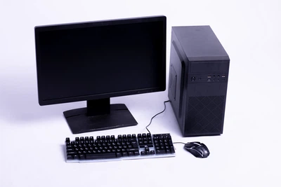 Компьютер в сборе, Intel Core i3 6100, ОЗУ 12 ГБ, SSD 240 ГБ, видео 4 ГБ, монитор 20" Б/У