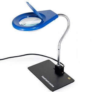 Лупа-лампа YIHUA-628A с LED-подсветкой настольная 5+10 диоптрий 90 мм