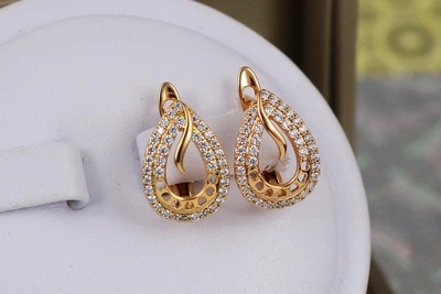 Серьги Xuping Jewelry чистая энергия 1.4 см золотистые