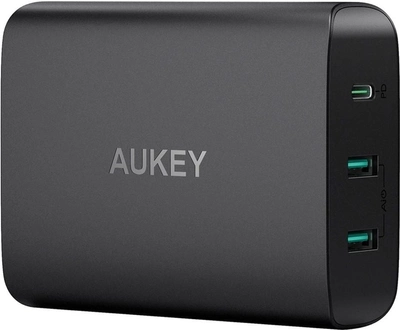 Зарядний пристрій Aukey PA-Y12 2x USB-A 1x USB-C 7.8 A (0608119190461)