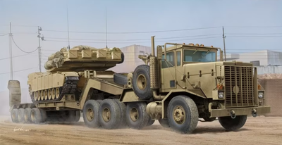 Збірна модель 1/35 американський тягач M911 C-HET w/m747 Heavy Equipment Semi-Trailer Hobby Boss 855