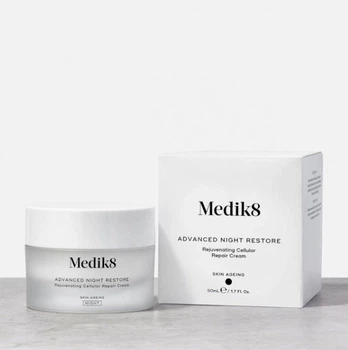 Нічний зволожуючий крем Medik8 advanced night restore 50ml P08790