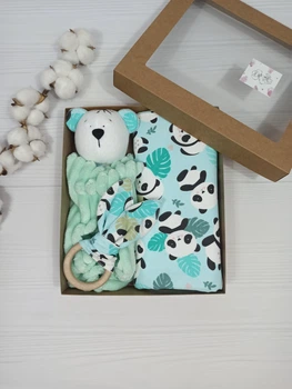 Набор для малыша: пеленка, комфортер, грызкнок a.l.babybox Панды в листьях Мятный
