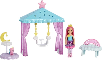 Игровой набор с куклой Барби Челси Дримтопия с качелей-беседкой Barbie Dreamtopia Chelsea Playset with Cloud-Themed Gazebo Swing (HLC27)