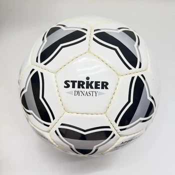 Футбольный мяч Striker PRACTIC Белый Size 5