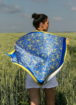 Хустка патріотична (атлас) 90х90 см (С90150-10)