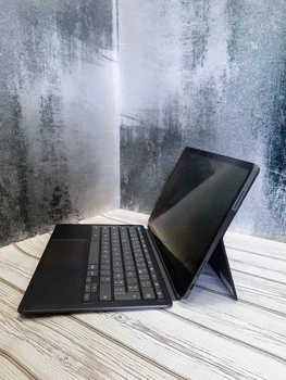 Планшет Lenovo IdeaPad Duet 5 13Q7C6 13.3" \ FHD \ 8\ 128 GB \ ChromeOS