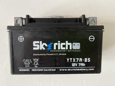 Мото аккумулятор Skyrich YTX7A-BS 12V 7Ah 150х87х94 мм, 90А, +/- вес 2,280 кг