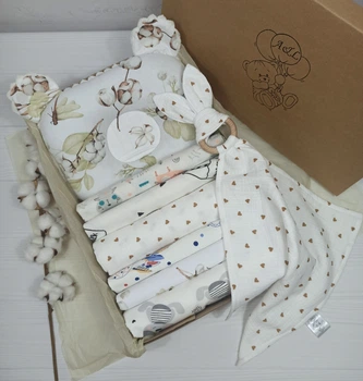 Набор для новорожденного: 6 пеленок, подушка и муслиновый комфортер a.l.babybox Хлопок