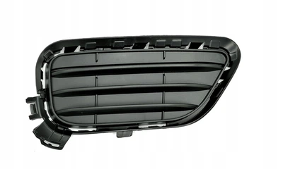 Решетка в бампер AVTM BMW X3 14-17 F25 правая черная кроме X-Line БМВ Х3 АМ0048538