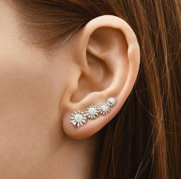 Срібні сережки з фіанітами (АРТ. №6024) Dadiverin Jewelry