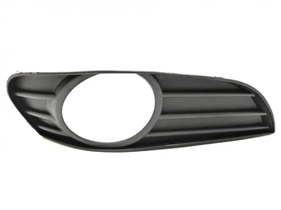 Решетка противотуманной фары R Geely MK2 KLM 1018006114