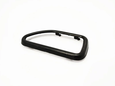 Рамка ручки двери L (чёрная) Chery Amulet KLM (A116105147)