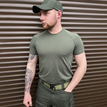 Мужская футболка прямого кроя с липучками под шевроны олива размер M