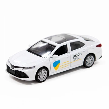Автомодель Toyota Camry Uklon TechnoDrive 250291 Белый