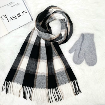 Комплект жіночий зимовий (шарф+рукавиці) M&JJ One size Сірий + чорний 8064 - 4105