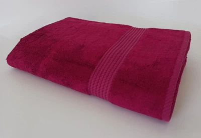 Полотенца Maison D'or Amadeus berry bamboo 50x100; 85x150
