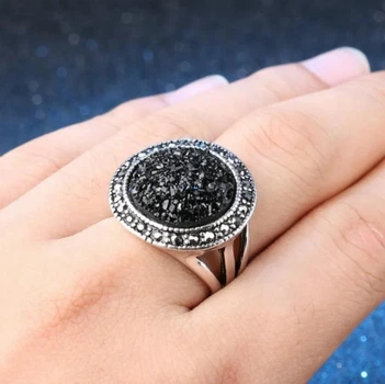 Кольцо Coctail ring Перстень женский .Бохо Черная шпинель м цирконы.19 размер Современный дизайн Италия 4132 -COPY-
