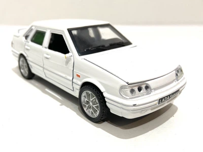 Машина Auto Expert LADA SAMARA 2115 металл 1:32 свет/звук Белая