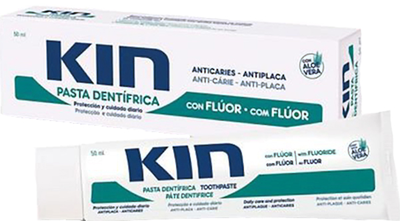 Зубна паста з фтором Kin Toothpaste With Fluoride and Aloe Vera 50 ml (8470001541246)