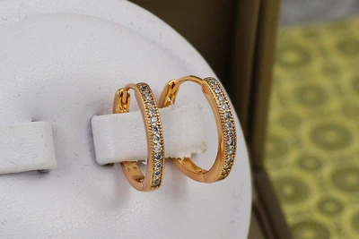 Сережки Xuping Jewelry кільця доріжка з бортиками з точок 1.6 см золотисті