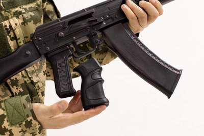 Пістолетна рукоятка для автомата АК 74, АК47 поліамід, Чорний