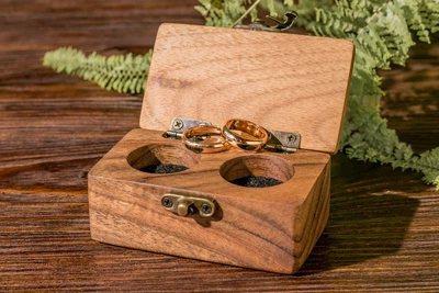 Дерев'яна скринька для заручних кілець на весілля Handmade 90x50x43 EB-9