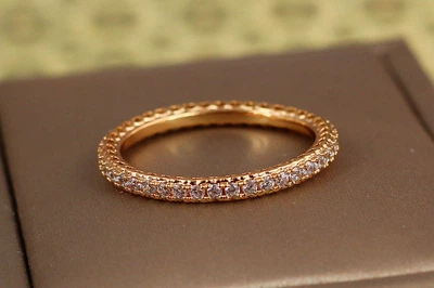 Кольцо Xuping Jewelry дорожка с мелкими камнями по кругу р 19 золотистое