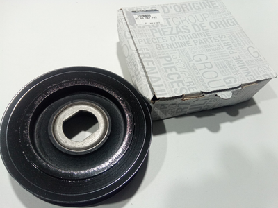 Шків колінвалу RENAULT 2.0 dCi 06- (8200767762)