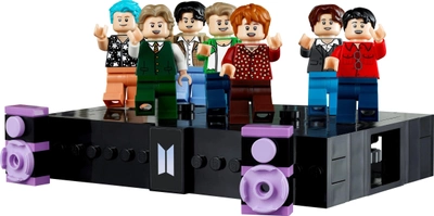 Zestaw klocków Lego Ideas BTS Dynamite 749 części (21339)