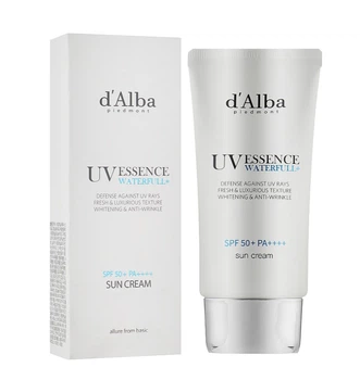 Солнцезащитная увлажняющая эссенция – крем D'alba Waterfull Essence Sun Cream Spf 50+Pa+++ 50 мл