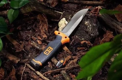 Туристичний ніж Gerber Bear Grylls Ultimate з кресалом